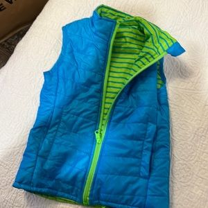 Reversible vest